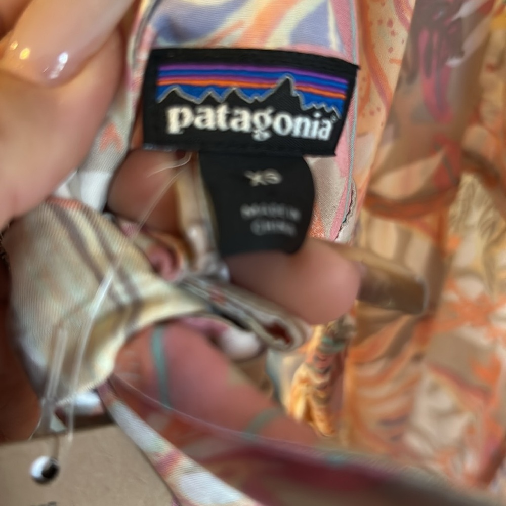 ⭐️NWT Patagonia Lost Wildflower Jumper⭐️ - Picture 9 of 9